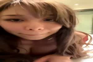 约炮大神XinYi信『信义赵X廷』约炮巨乳邻居女儿  背景图片