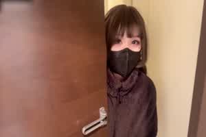 操翻02年可爱黑丝双马尾妹妹  背景图片