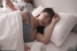 JVID tiny 一早起床就被男友日醒好爽好舒服  背景图片