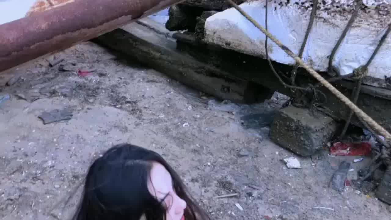  超高颜值S身材女神户外漏出美得流水 的剧照7