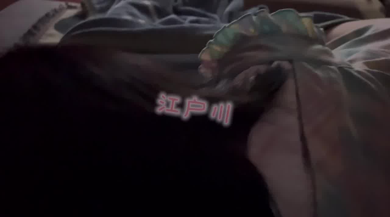  看着电影吃鸡巴 的剧照9