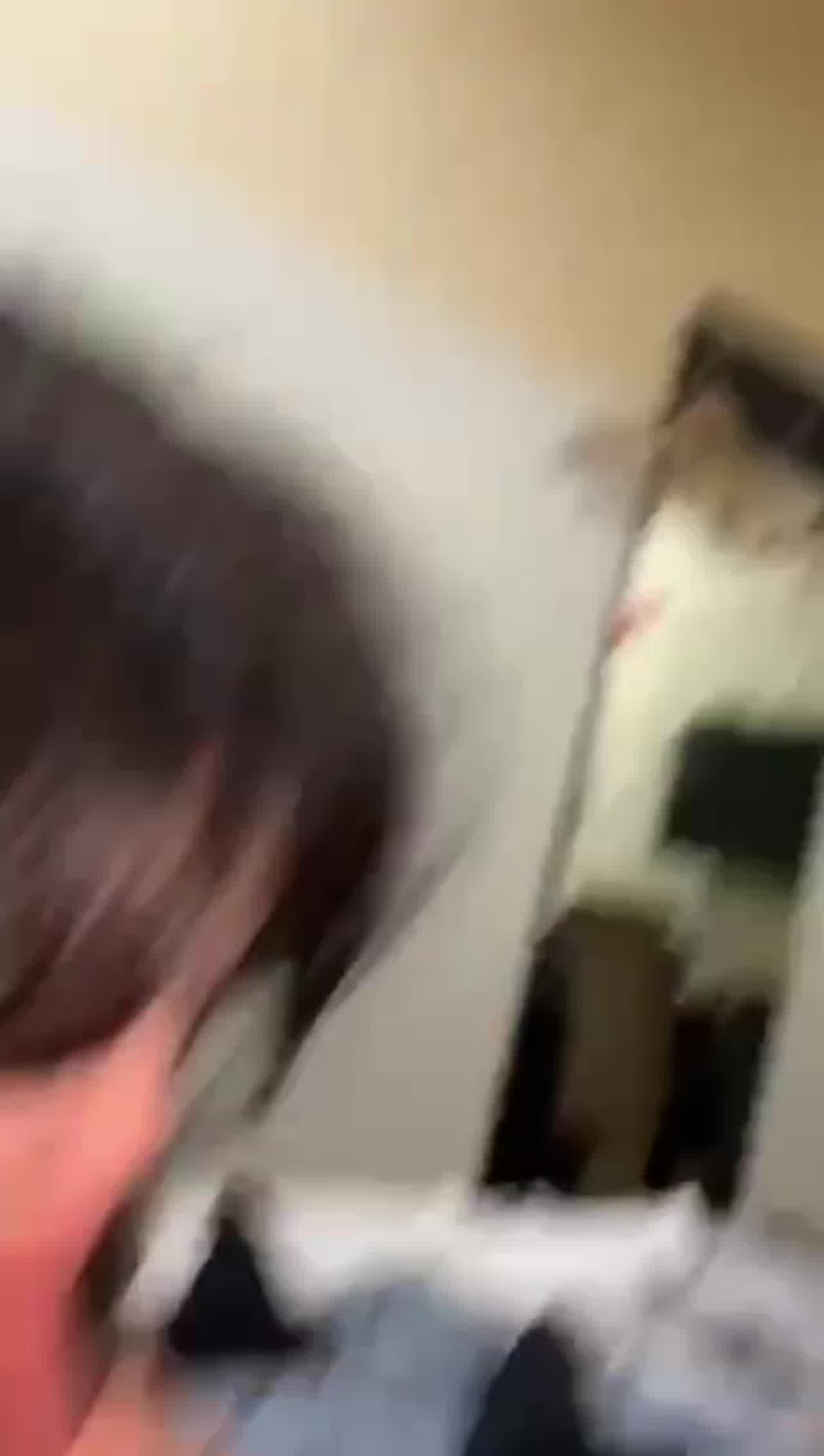  口交拍照来比个ya 的剧照6