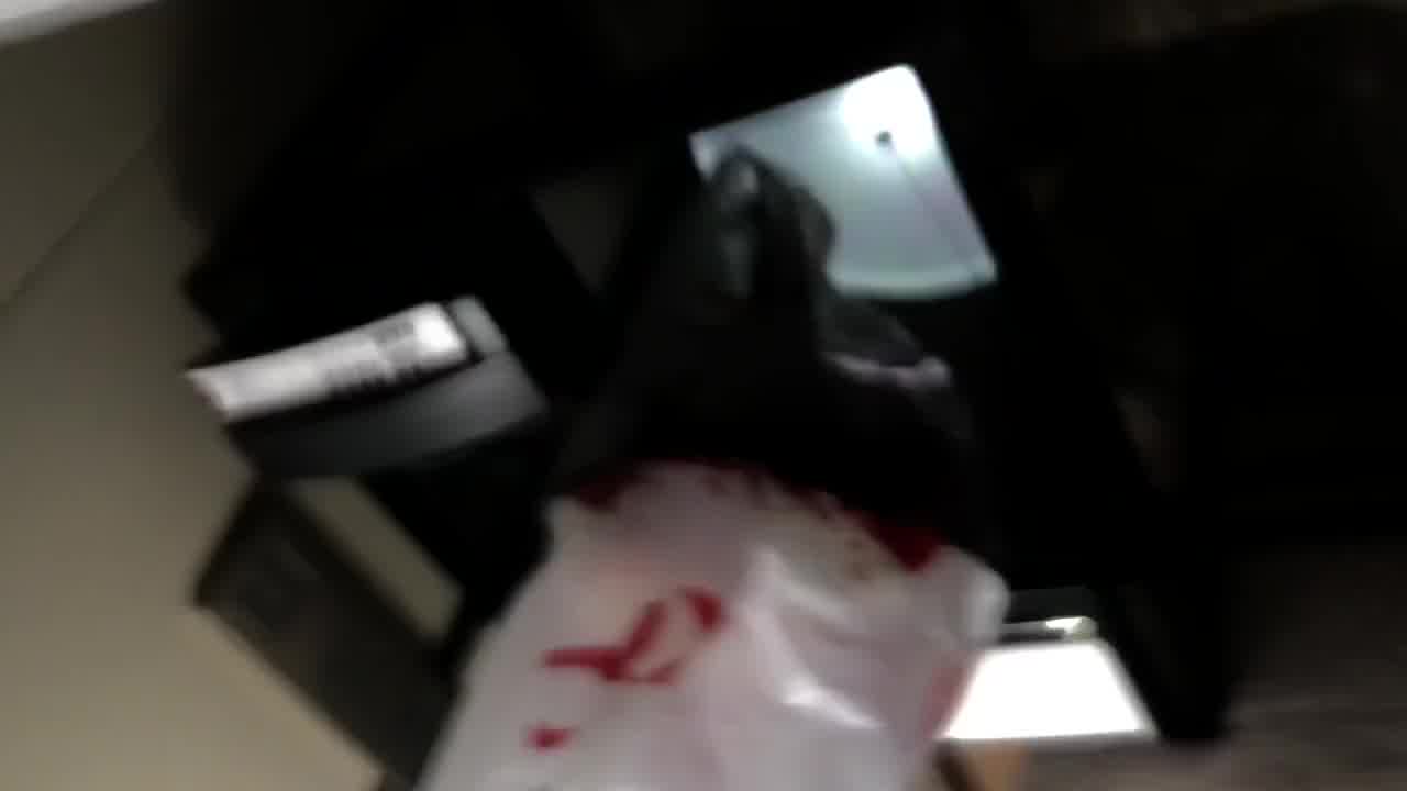  试一下 的剧照1