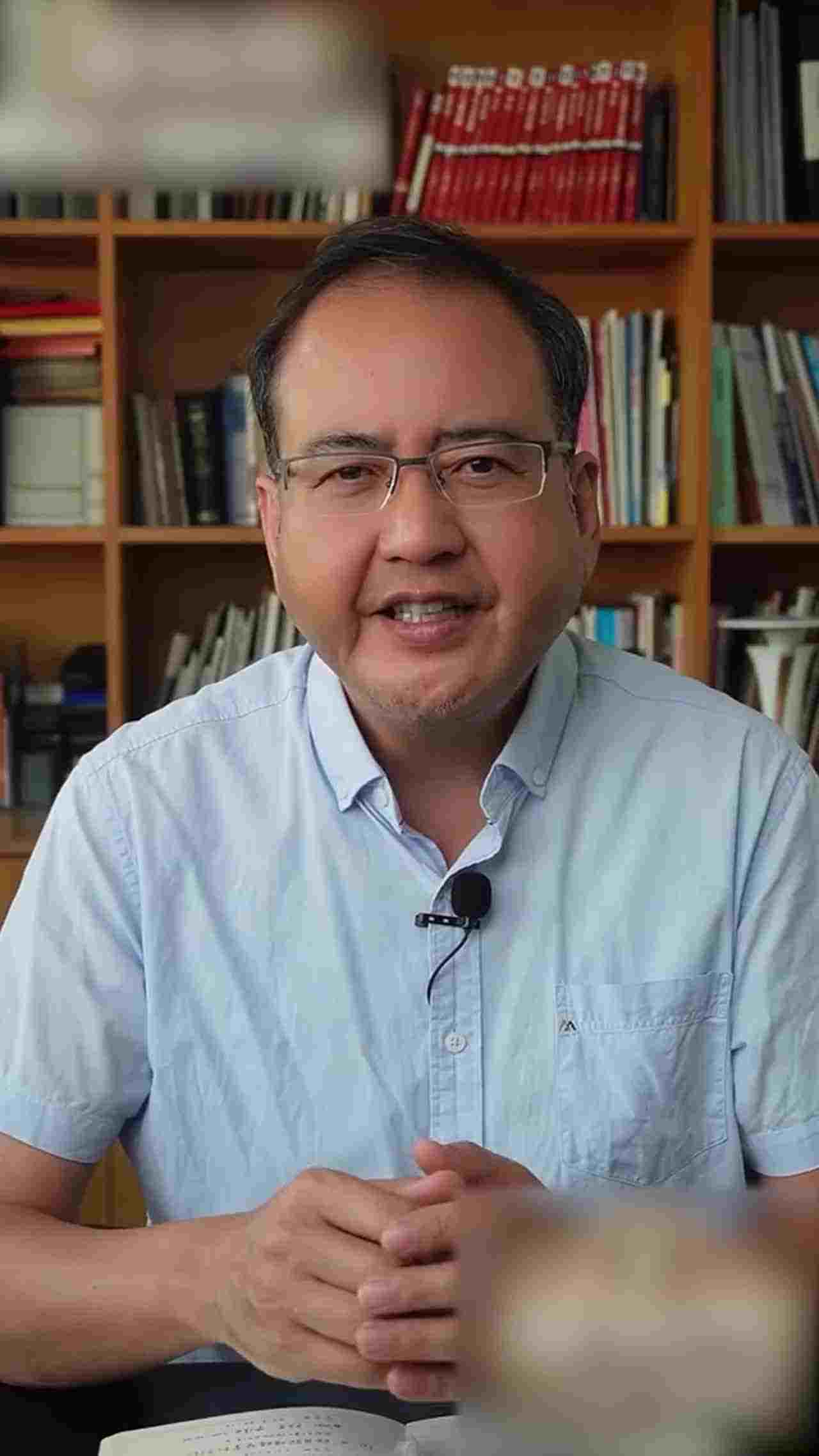  门事件 中国科学院声学研究所 颜永红  举报人称其不仅与自己妻子有染 还长期包养学生做情人！ 的剧照7