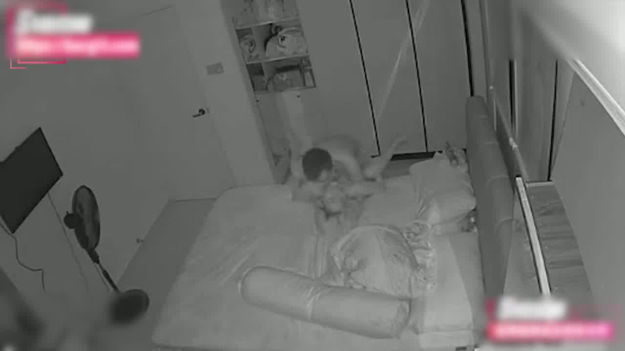  河北雄县公安局长 邱延青 婚内出轨被情妇举报 激情做爱监控视频曝光全网 的剧照7