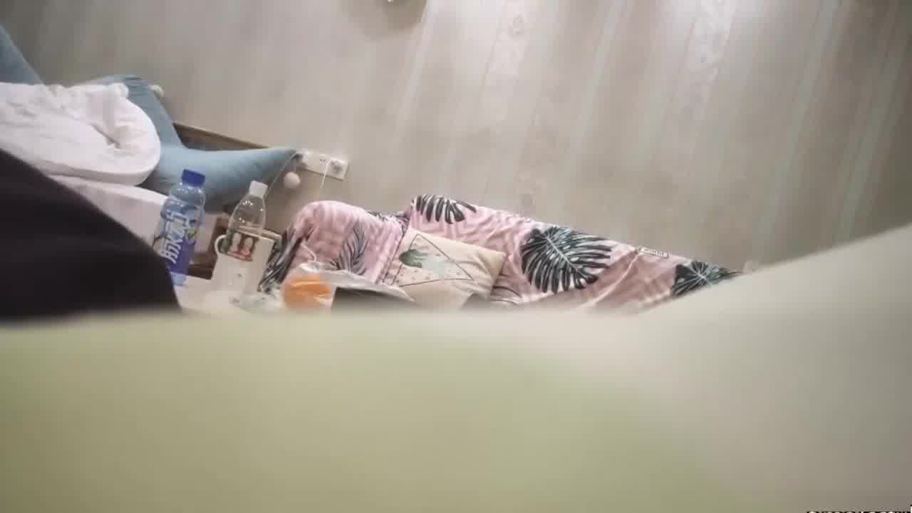  【熟妇人妻】✨恋母小伙✨ 高贵气质少妇边艹边说脏话：“我是小骚货，艹你妈” 对话非常刺激！ 的剧照10