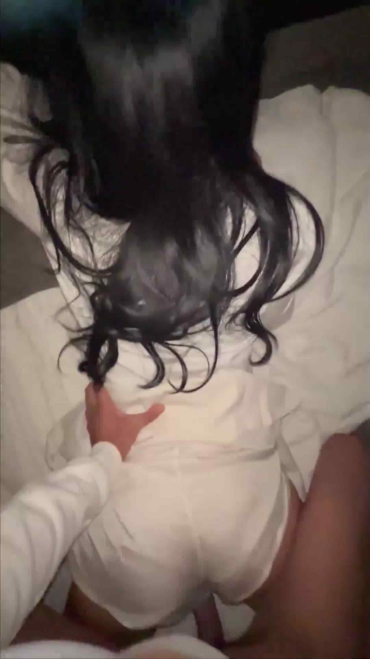  海角大神 玩了一整天回酒店再累都要操女友的逼逼 的剧照8