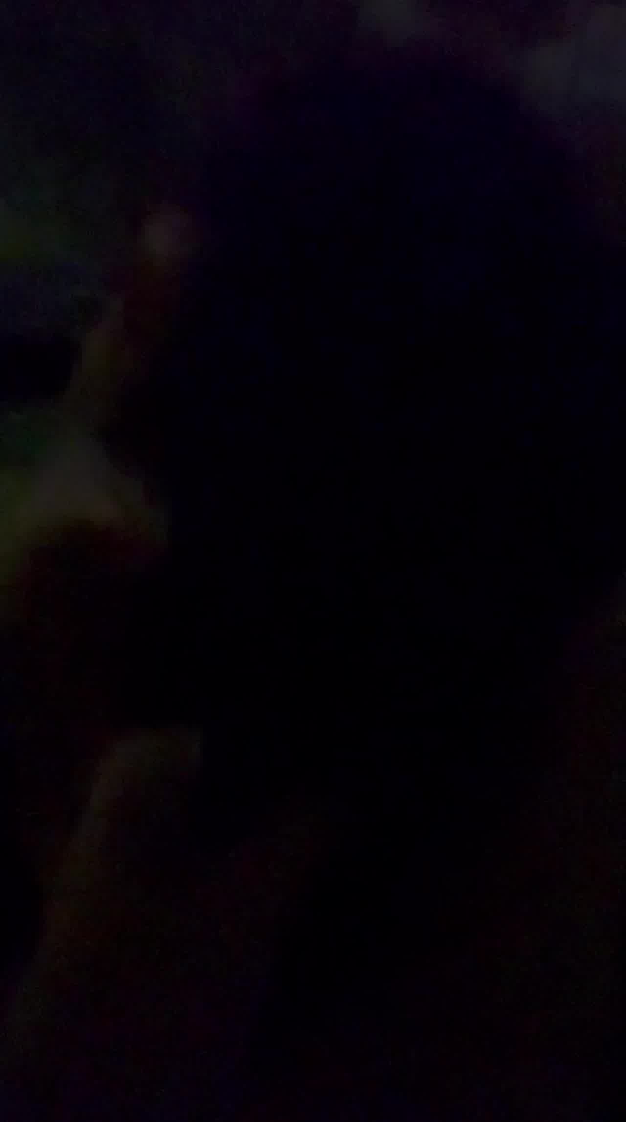  夜景下做爱 的剧照9