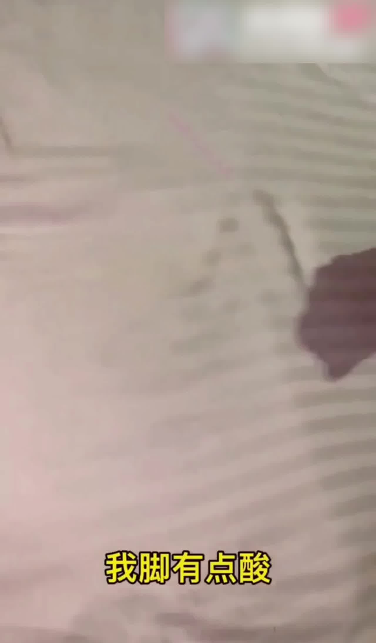  难耐的舅妈找我 的剧照2