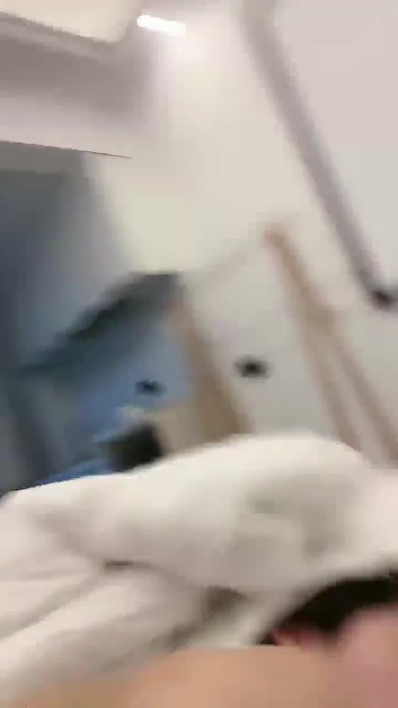  正宗骚母狗被干了~【胡桃宝贝】刺激~快被干死了，特别喜欢伸舌头 的剧照2