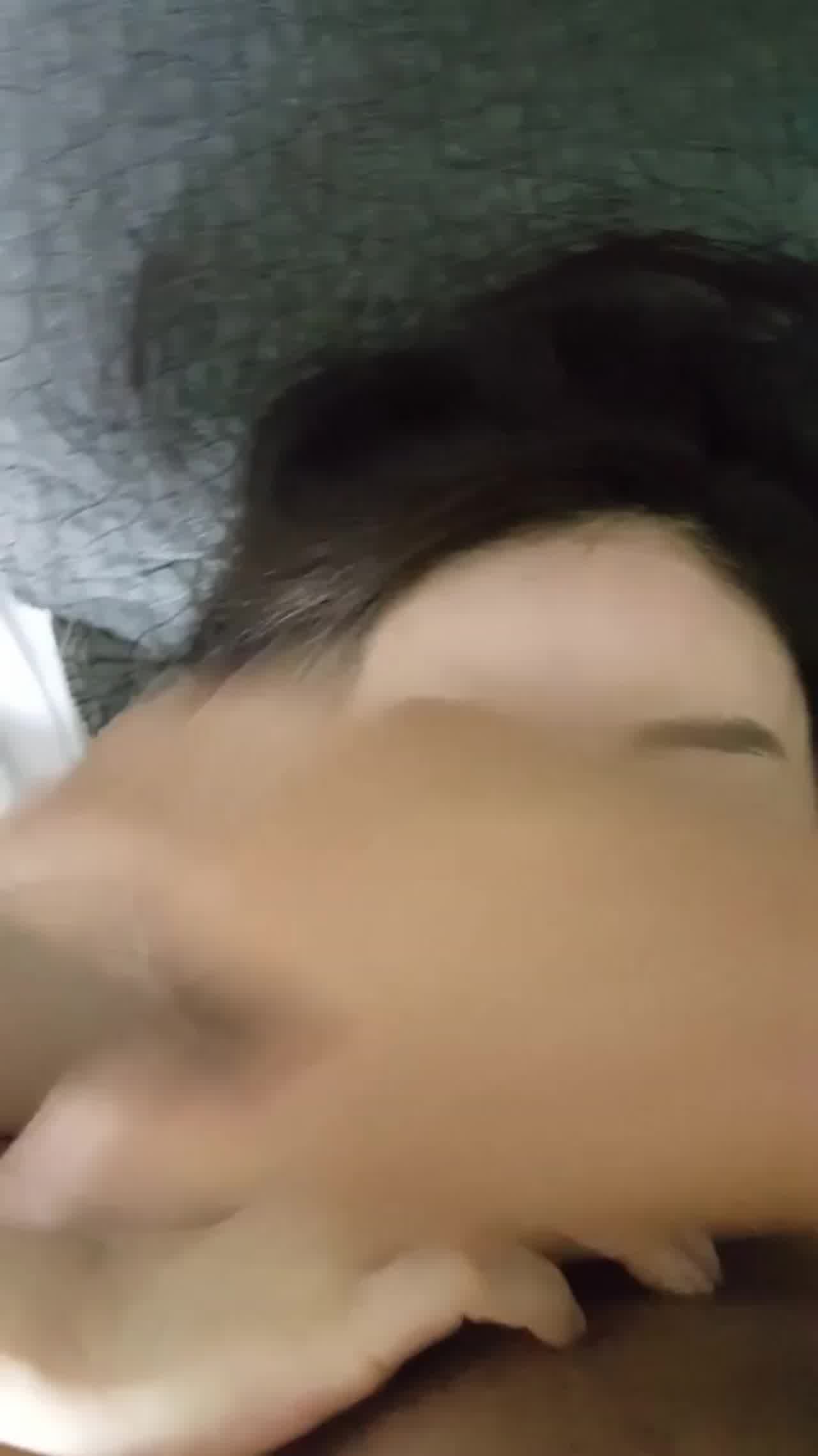  寂寞少妇网红的秘密 的剧照2