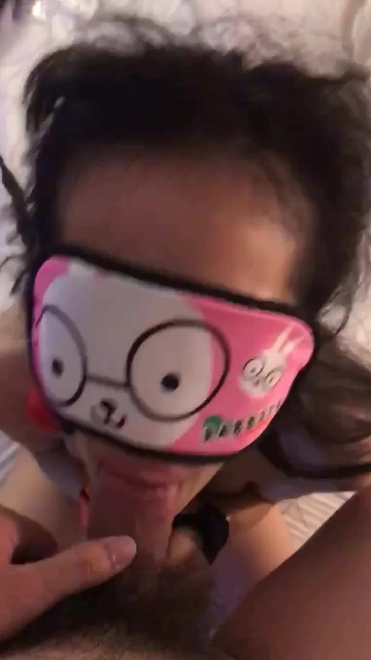  巨乳少妇女儿第一次给我口 的剧照6