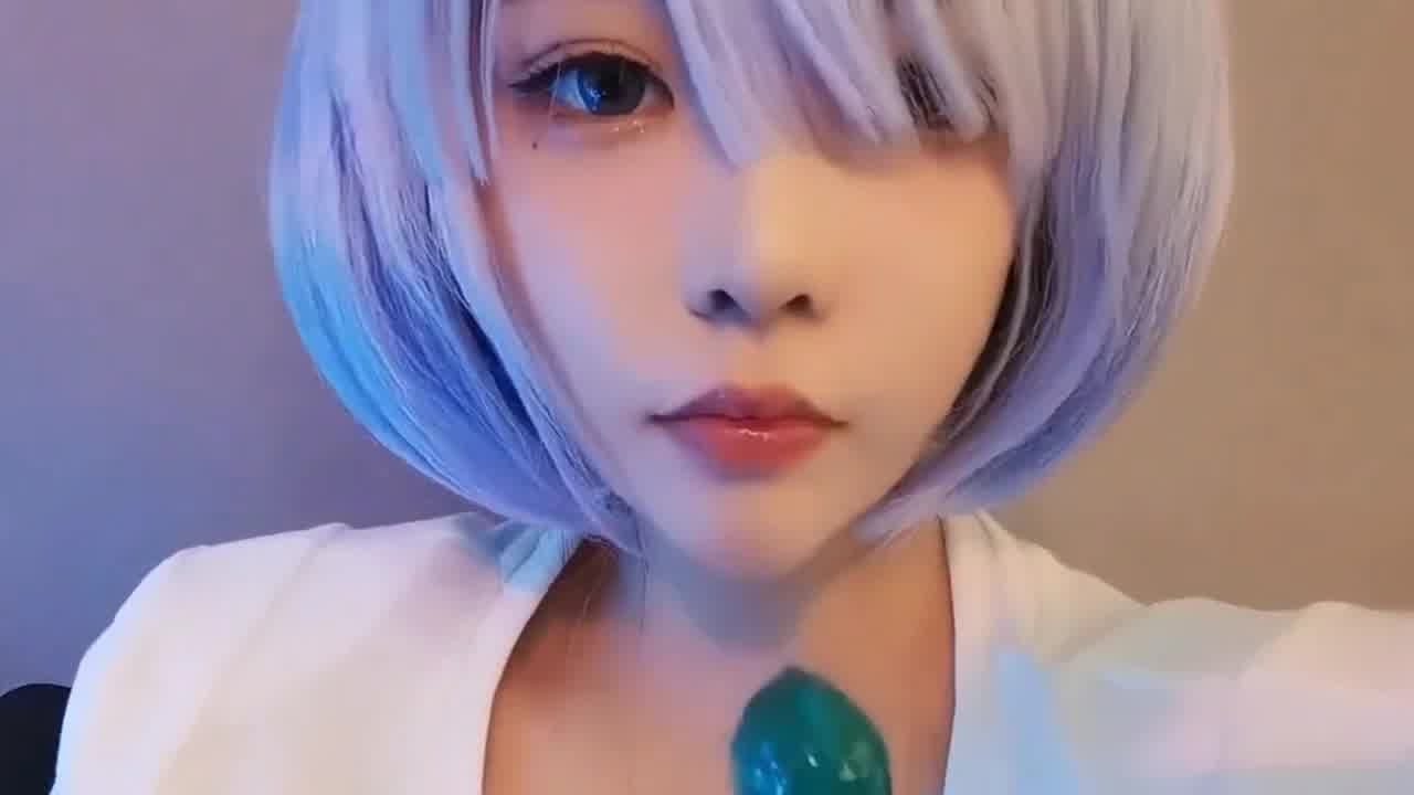  来一起感受一下风情万种的吻，喜欢几号小姐姐扣出来吧！ 的剧照2