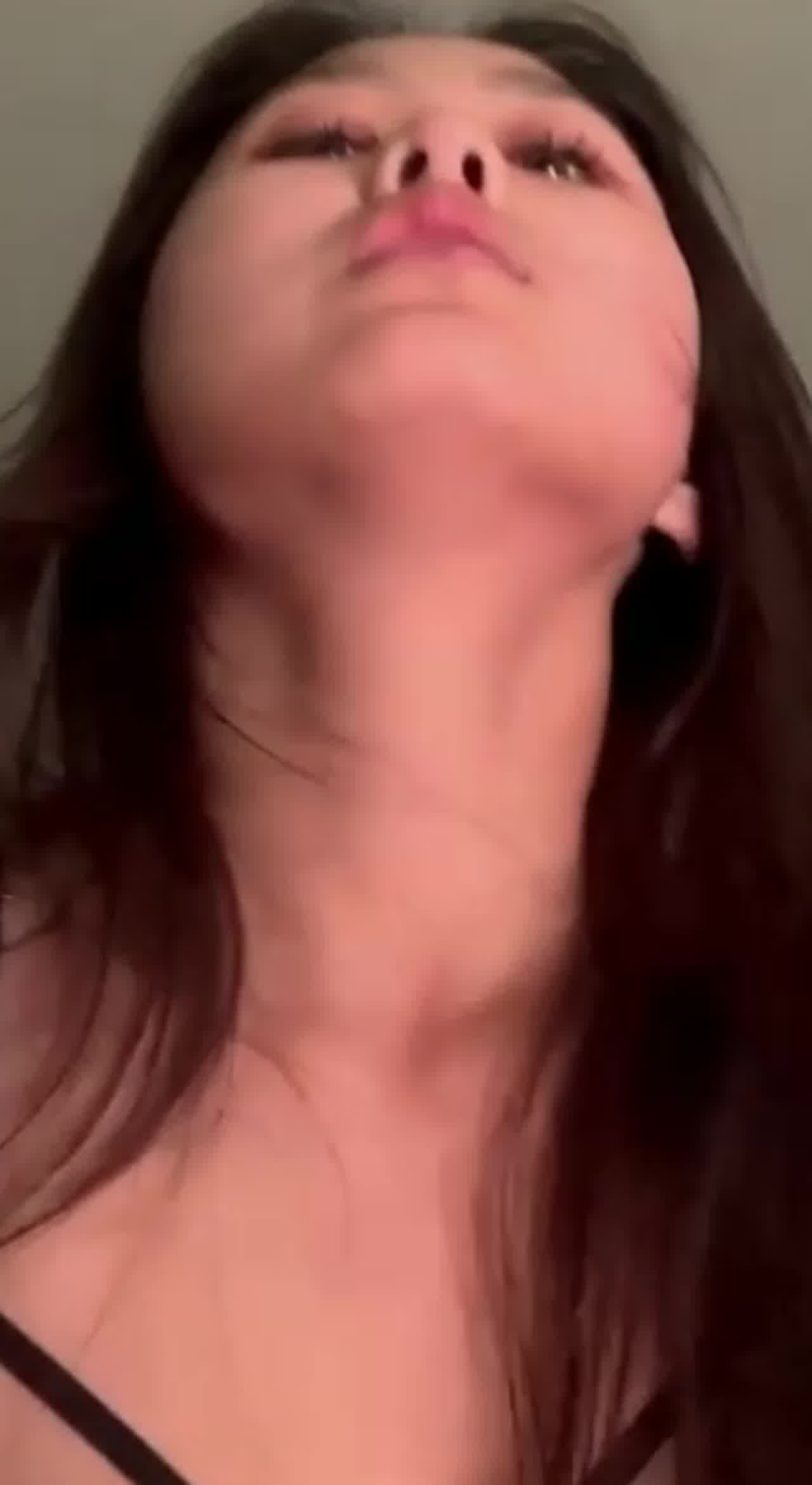  「巨乳肉尻尻」%%旺盛性欲藏不住！ 的剧照9