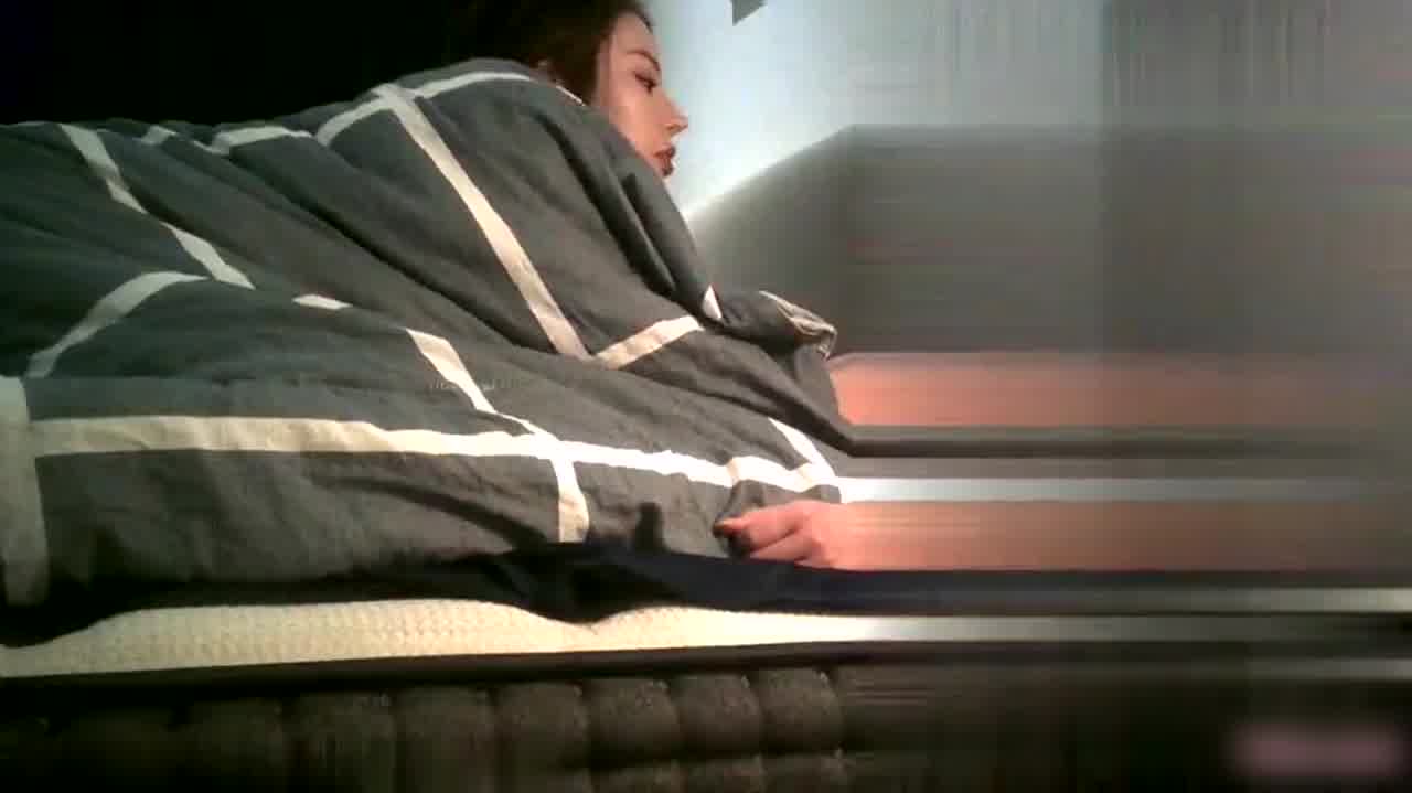  约炮兼职车模正妹网红流出视频 的剧照9